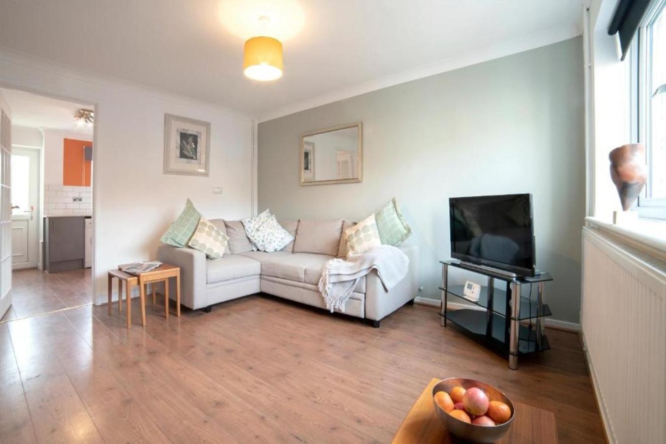 Modern 2 Bed House Close To Village Centre 키들링턴 외부 사진